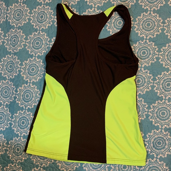 Green and black tank top used once - Picture 2 of 3